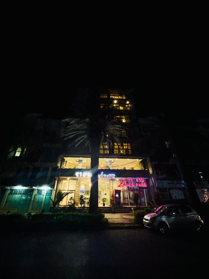 Winn Hotel - Bahir Dar Bagian luar foto