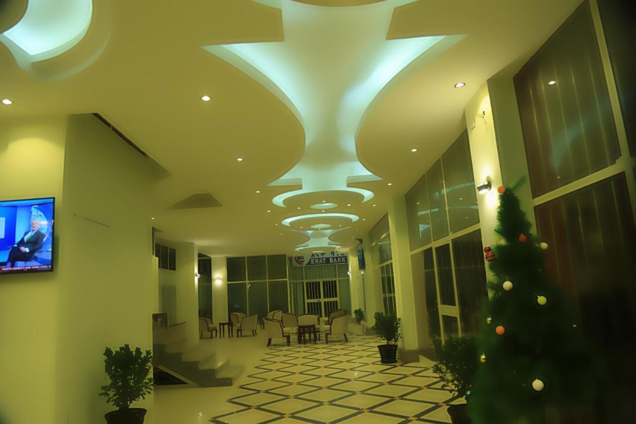 Winn Hotel - Bahir Dar Bagian luar foto