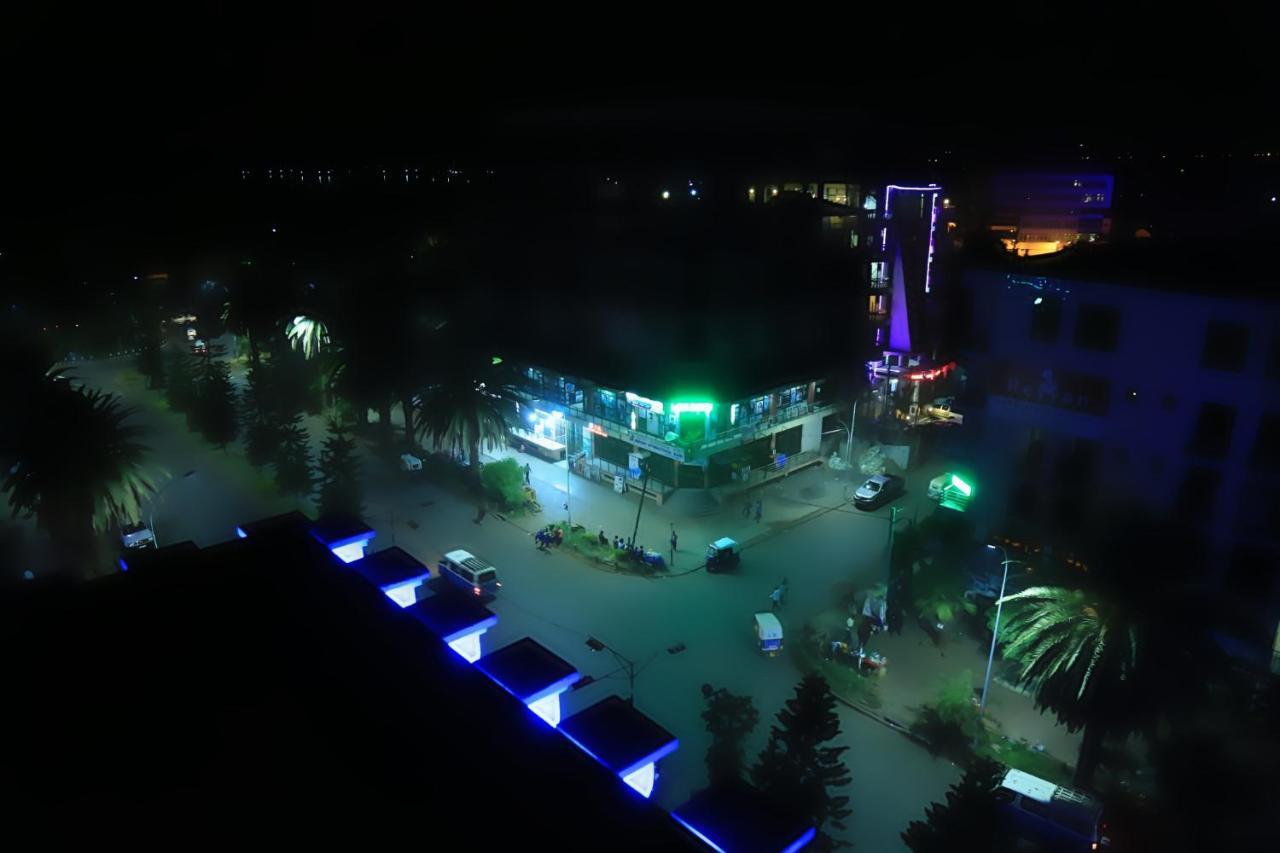 Winn Hotel - Bahir Dar Bagian luar foto