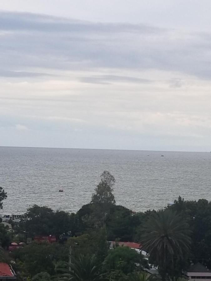 Winn Hotel - Bahir Dar Bagian luar foto