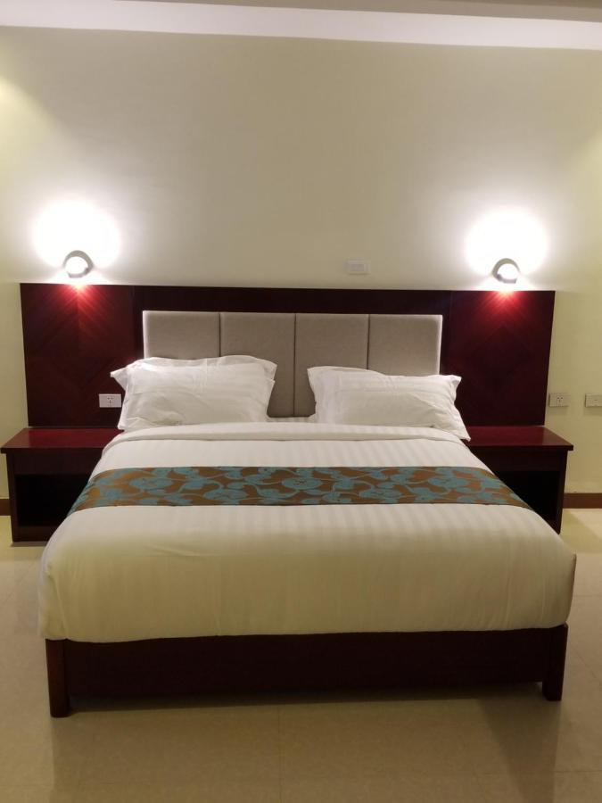 Winn Hotel - Bahir Dar Bagian luar foto